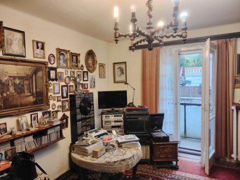 Eladó Lakás 2800 Tatabánya 