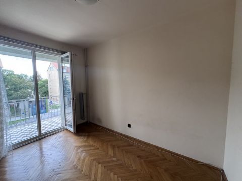 Eladó Lakás 7633 Pécs 