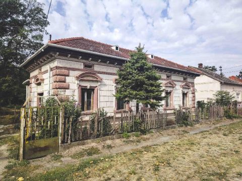 Eladó Ház 8127 Aba , 8127 Aba, Jó infrastruktúra