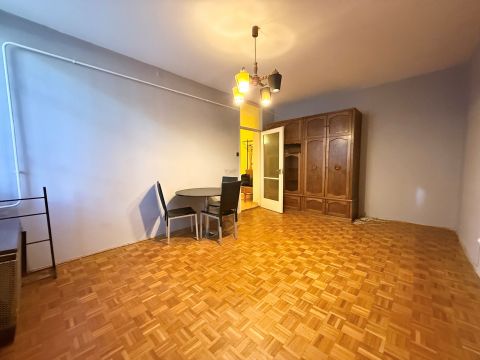 Eladó Lakás 1104 Budapest 10. kerület X. ÓHEGY, 1 SZOBÁS, 36m2-es, JÓ ÁLLAPOTÚ LAKÁS