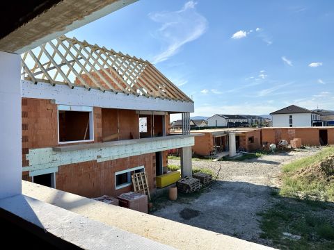 Eladó Lakás 7761 Kozármisleny , Újtelep