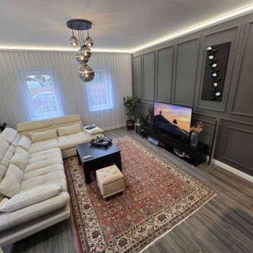 Eladó Lakás 6050 Lajosmizse , GYÖNYÖRŰ NAPPALI+3 SZOBÁS KERTKAPCSOLATOS LAKÁS!