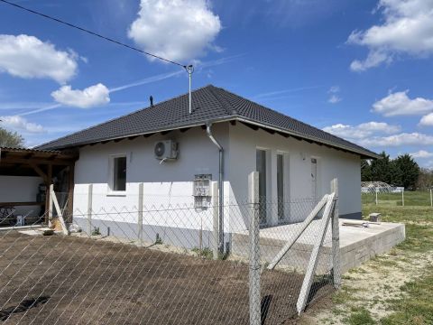 Eladó Ház 2365 Inárcs , Szudor Gergely utca
