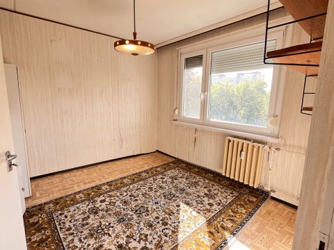 Eladó Lakás 8200 Veszprém Eladó lakás - Halle utca