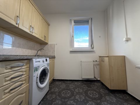 Eladó Lakás 1033 Budapest 3. kerület , Szentendrei út-Bogdáni út közelében