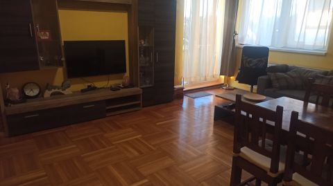 Eladó Lakás 2030 Érd Központban, erkélyes lakás