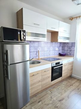 Kiadó Ház 7677 Orfű Orfűn 30 nm-es kisház hosszú távra kiadó