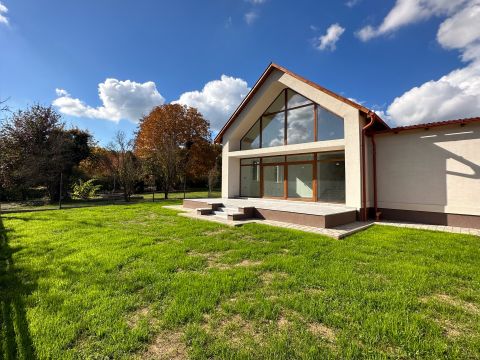 Eladó Ház 7677 Orfű , Tó mellett