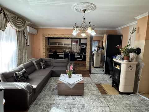 Eladó Ház 4405 Nyíregyháza 