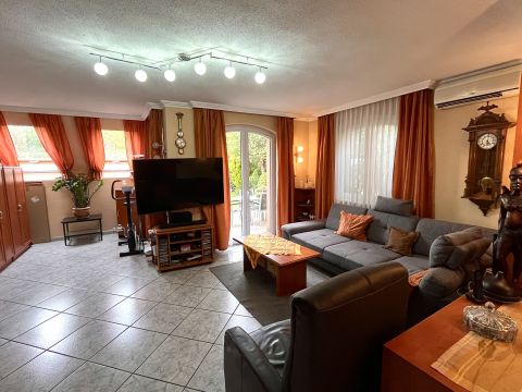 Eladó Ház 1188 Budapest 18. kerület Nemes utca közelében