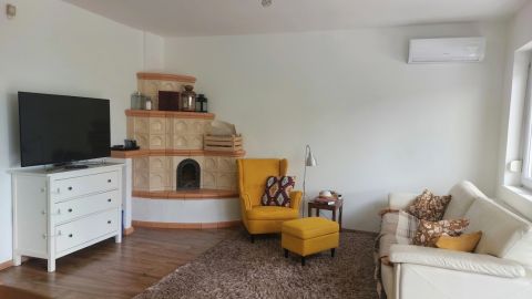 Eladó Ház 2083 Solymár 