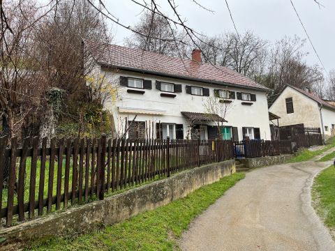 Eladó Ház 7695 Óbánya 