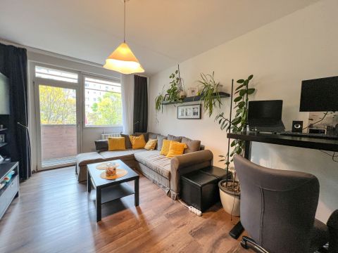 Eladó Lakás 1104 Budapest 10. kerület , Harmat iskolához közeli erkélyes panel, Óhegyen