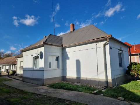 Eladó Ház 8391 Sármellék 