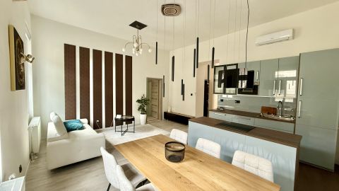 Eladó Lakás 1063 Budapest 6. kerület Prémium okosotthon a Kodály körönd közelében