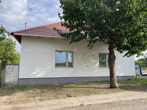 Eladó Ház 2681 Galgagyörk , Ibrányi kastély környéke