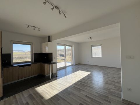 Eladó Ház 2142 Nagytarcsa , Felsőrét lakópark