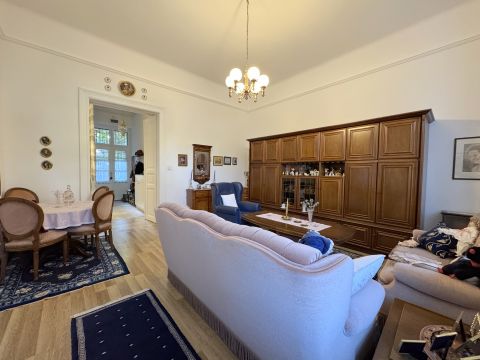 Eladó Lakás 1068 Budapest 6. kerület 