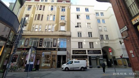 Kiadó Lakás 1052 Budapest 5. kerület 