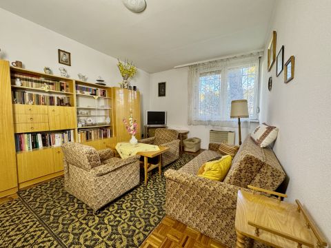 Eladó Lakás 1201 Budapest 20. kerület 