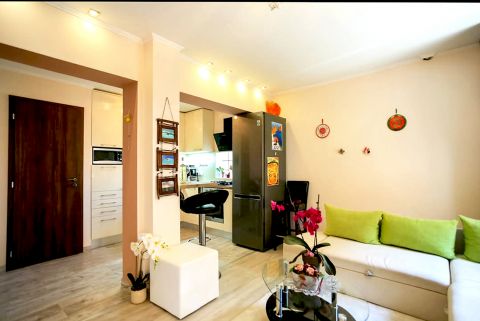 Eladó Ház 8600 Siófok Felújított családi ház,mediterrán hangulatú,igényes kerttel