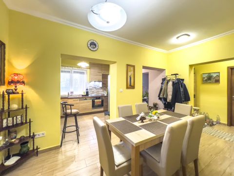 Eladó Ház 2040 Budaörs 