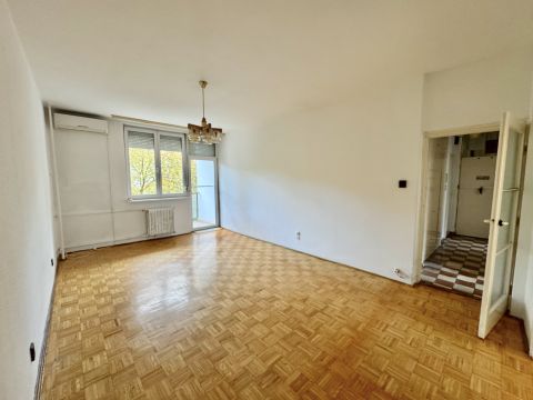 Eladó Lakás 1142 Budapest 14. kerület 