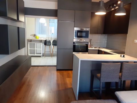 Eladó Lakás 1111 Budapest 11. kerület , Bartók Béla úton emeleti világos 2szobás lodzsás lakás