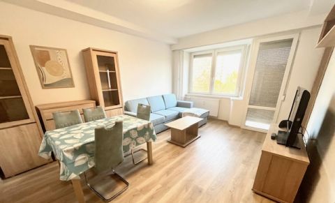 Kiadó Lakás 7633 Pécs , Uránváros központi kedvelt részén