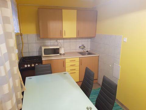 Kiadó Lakás 7621 Pécs 