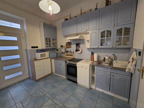 Eladó Lakás 1047 Budapest 4. kerület , Deák Ferenc utca