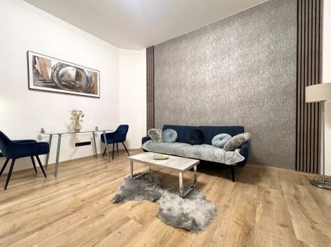 Eladó Lakás 1064 Budapest 6. kerület 