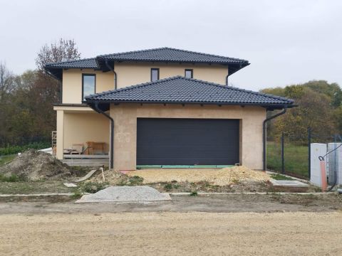 Eladó Ház 9443 Petőháza 