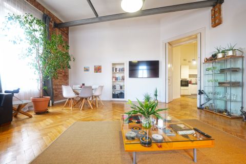 Eladó Lakás 1027 Budapest 2. kerület 