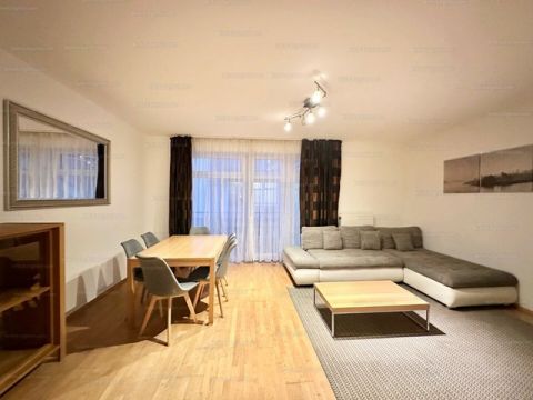 Kiadó Lakás 1061 Budapest 6. kerület , Nappali + 3 hálós duplex lakás, terasz,3 erkély, teremgarázs