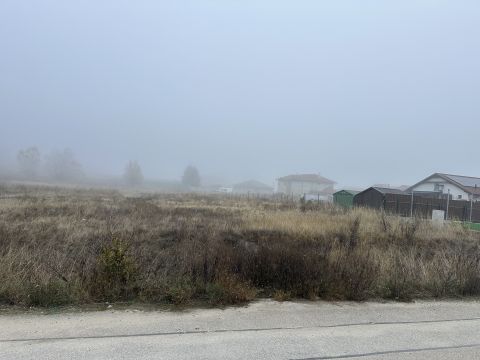 Eladó Telek 2458 Kulcs 