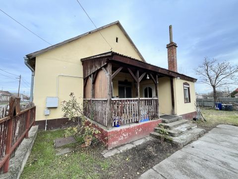 Eladó Ház 6521 Vaskút Aradi és Táncsics Mihály u sarka