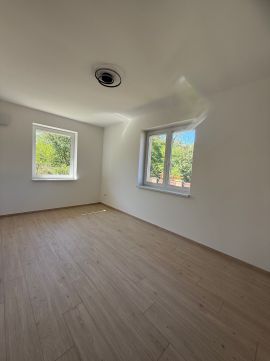 Eladó Ház 2142 Nagytarcsa Új építésű házak, lakópark