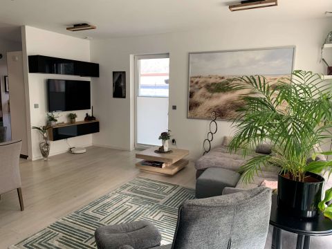 Eladó Ház 2483 Gárdony , Gárdony központi részéhez közel