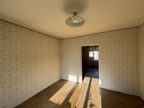 Eladó Ház 2541 Lábatlan  