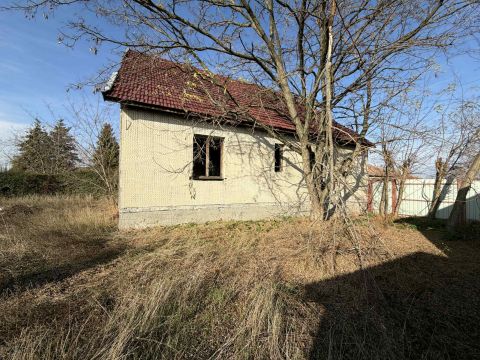 Eladó Ház 6236 Tázlár , Eladó Tázláron egy befejezésre váró családiház!