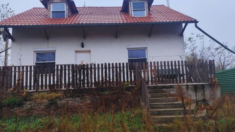 Eladó Ház 2351 Alsónémedi , 2,2  ha tanya Alsónémedin padlófűtéses házzal