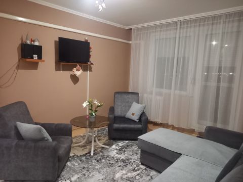 Eladó Lakás 8500 Pápa 