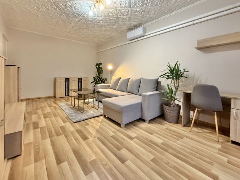 Eladó Lakás 7030 Paks 