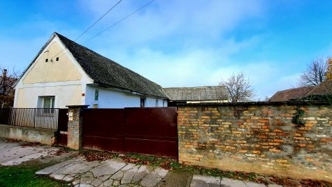 Eladó Ház 7784 Nagynyárád 