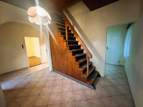 Eladó Ház 2080 Pilisjászfalu 