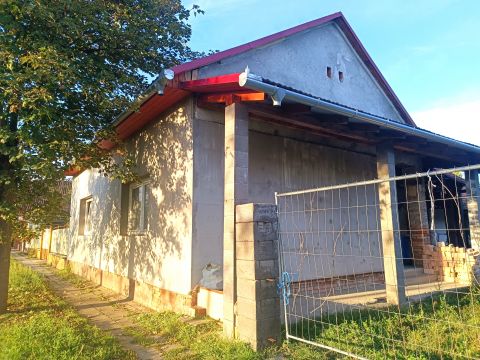 Eladó Ház 5600 Békéscsaba 