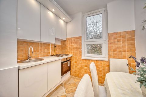 Eladó Lakás 1181 Budapest 18. kerület , Szent Lőrinc- Lakótelep