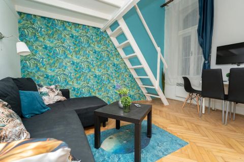 Eladó Lakás 1084 Budapest 8. kerület , 1084 Budapest 8, Rákóczi térnél