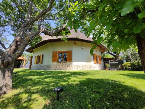 Eladó Ház 8315 Gyenesdiás 